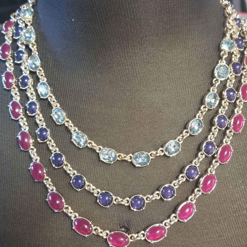 Ann Taylor Gold Jeweled 3 Layered Necklace EUC